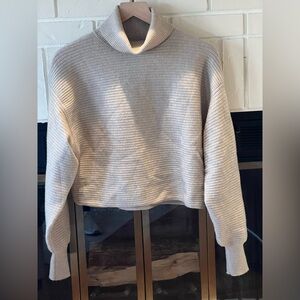Good American crop ribbed turtleneck beige / tan / taupe / cream